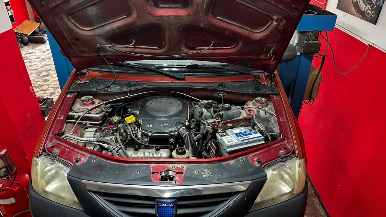 LPG’li araçta ateşleme sistemi kontrolü yapılan motor bölmesi
